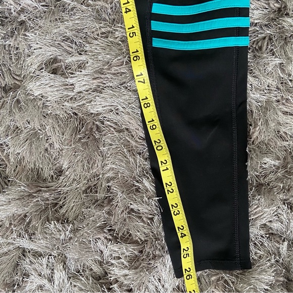 Adidas Response Climalite women/girls black and blue leggings. Size S. Used. - Picture 12 of 15